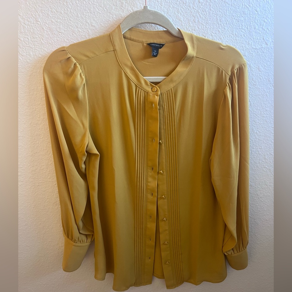 Ann Taylor Yellow Pleated Long Sleeve Blouse